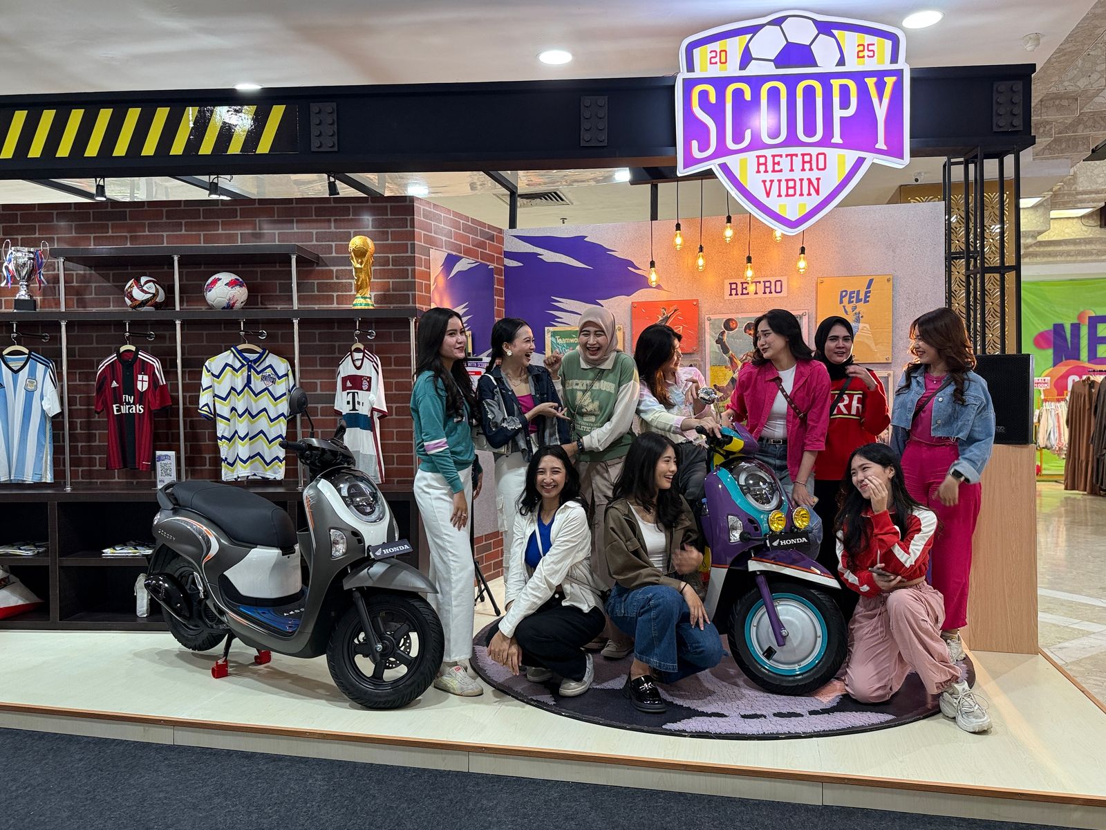 MPM Honda Hadirkan Honda Scoopy yang Unik dan Fashionable di Scoopy Retro Vibin